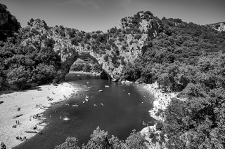 Vallon-Pont-d'Arc    |   2  /  2    | 
